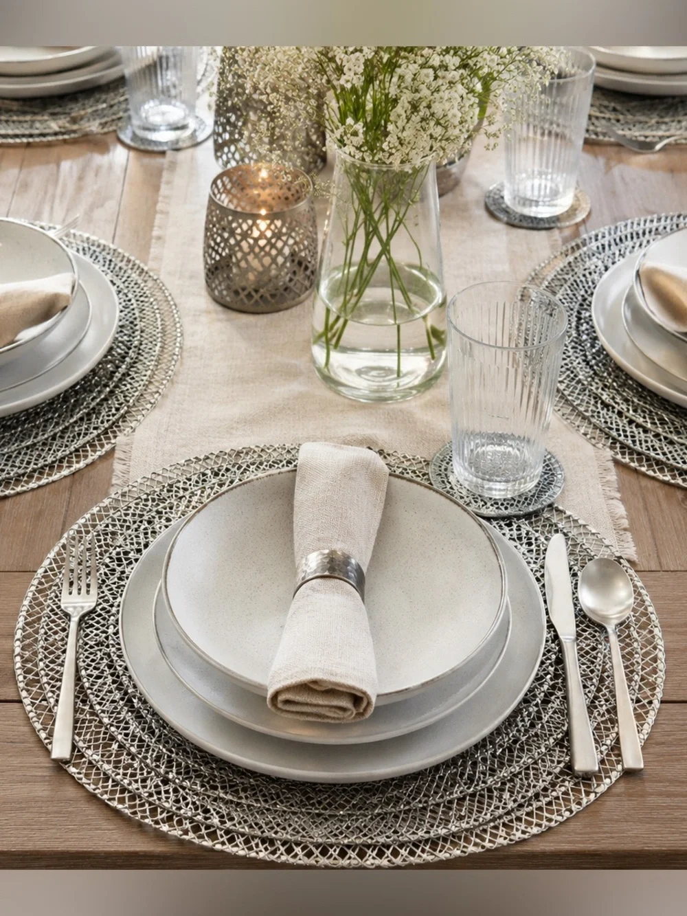 Set of 4 Gray/Tan Woven Round Placemats 15” Modern Table Decor